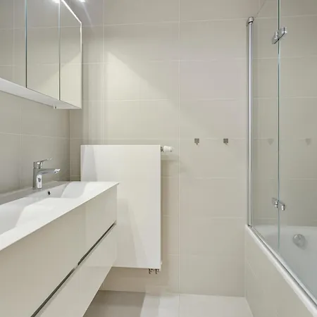 Makapi 3v فينداوني